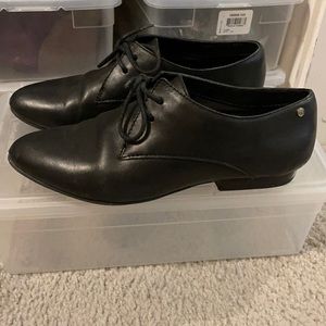 Black leather GH Bass shoes